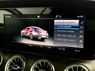 MERCEDES-BENZ Clase E220 d Coupe  195cv AMG line