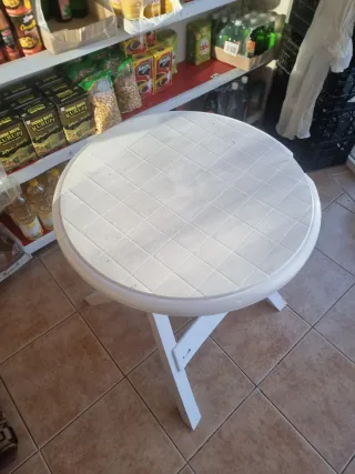 MESA RESINA EXTERIOR BLANCA