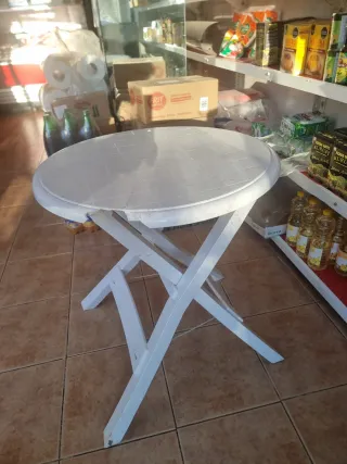 MESA RESINA EXTERIOR BLANCA