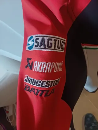 Chaqueta aprilia racing team gresini talla xl