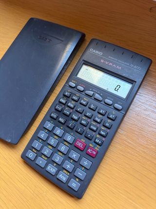 Calculadora Científica Casio fx-82TL
