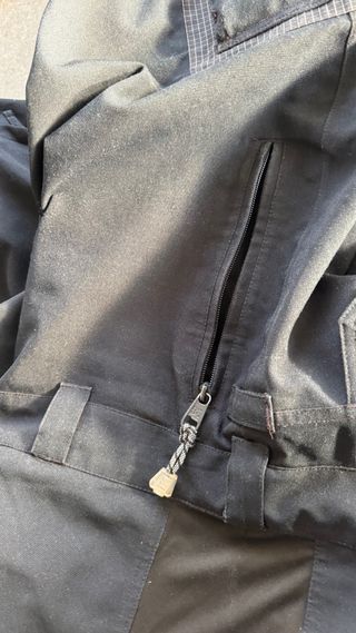 Peto DC Negro Talla L 15000mm