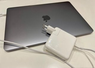 MacBook Pro 13 Gris Espacial