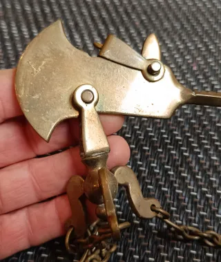 Bascula o balanza romana antigua rustica vintage