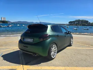 Peugeot 208 2015 ACEPTO CAMBIO