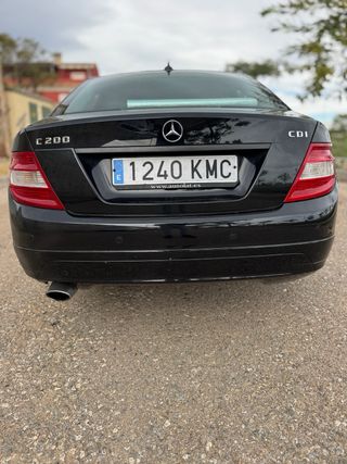 Mercedes-Benz Clase C 2010