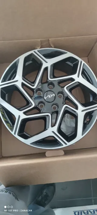Llantas Kia xceed GT line en 18 pulgadas