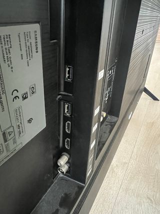 Smart TV Samsung 50” averiada