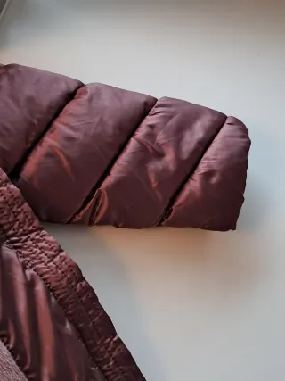 Abrigo 10 años Mayoral acolchada con capucha.Nuevo