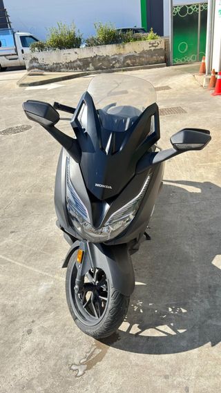 Honda forza 125cc año 2022