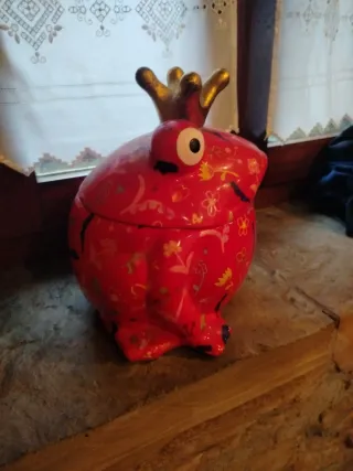 Bombonera o joyero Rana