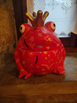 Bombonera o joyero Rana