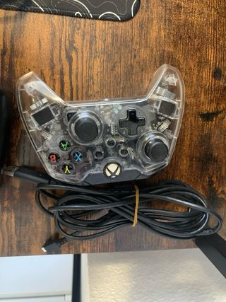 Xbox One S 1TB + 2 controller + 5 giochi e regalo