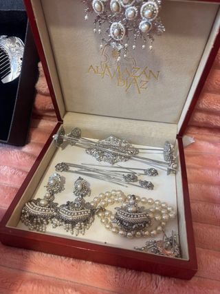 Traje completo fallera se vende o se alquila