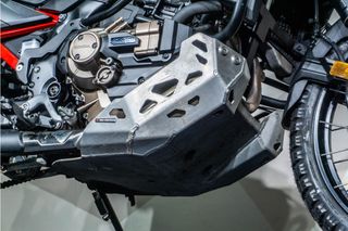 HONDA CRF Africa Twin 1100 DCT SW MOTECH * DEFENSAS * CUBRE CARTER * 3 MALETAS *