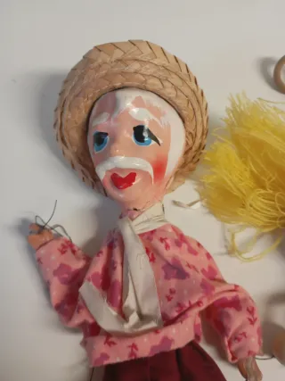 2 Marionetas Antiguas,necesitas arreglos cuerdas