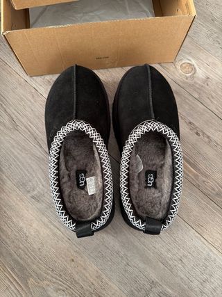 unas botas ugg casi sin uso muy buen estado