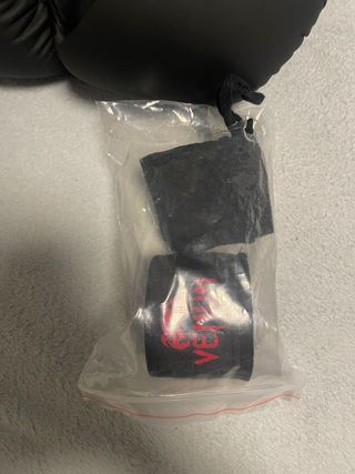 Guantes Boxeo VENUM Negros