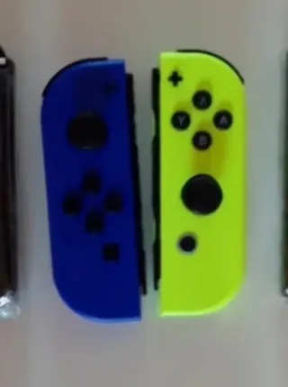 Joycons Nintendo Azul y Amarillo