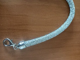 2 manici scintillanti per borsa. Nuovi.