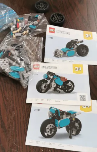 LEGO 3in1. Creator 31135