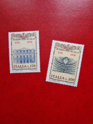2 Francobolli Italia Teatro alla Scala