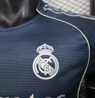 Camiseta Fútbol R.M 2025/26 Visitante Versión Juga