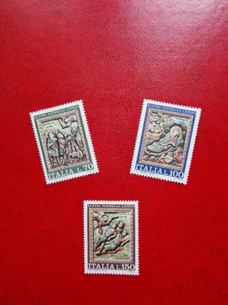Set 3 Francobolli Italia 1975 Nuovi