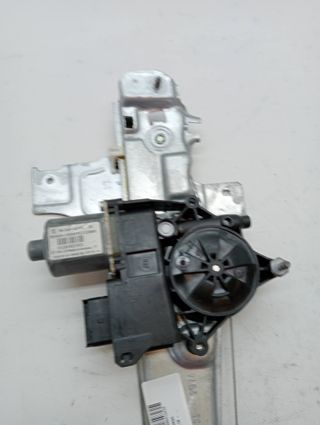 ELEVALUNAS TRASERO IZQUIERDO PEUGEOT 2008 (P1) (4)