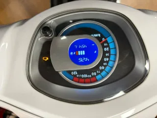 Keeway Versilia 125cc Blanca. Año Mayo 2025.