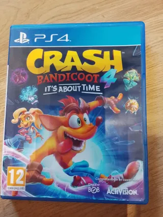 Ps4 en perfecto estado con 7 juegos y 2 mandos