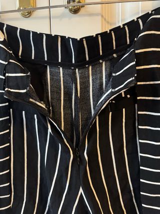 Shorts Mango de rayas blanco y negro