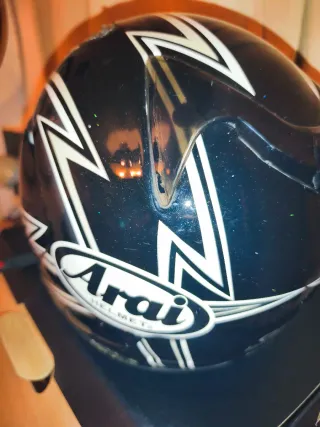 Casco arai