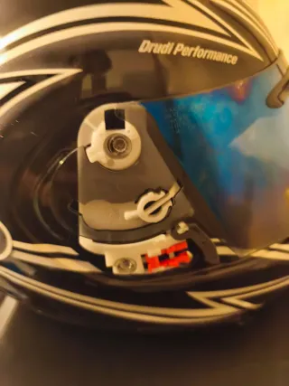 Casco arai