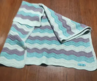 Manta bebé crochet ondas nueva