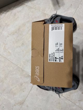 Asics NYC Gel Scarpe Uomo Grigio Rosso