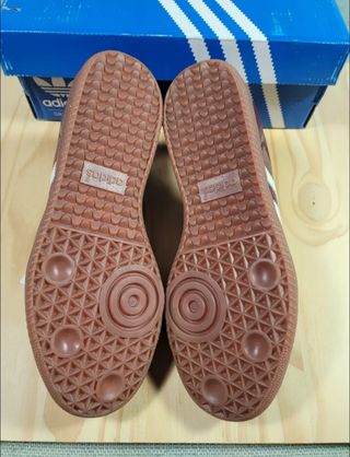 Adidas Samba granate talla 37