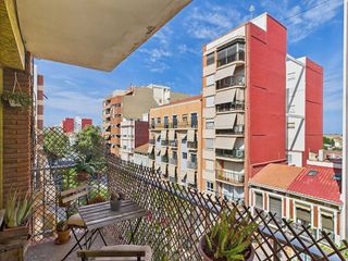 Piso en alquiler en El Cabanyal- El Canyamelar en Valencia