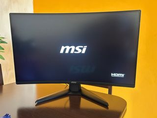 Monitor Curvo MSI 27' 180Hz WQHD HDR
