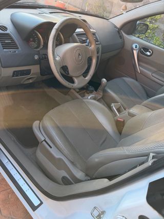 Renault Megane 2 Sedane