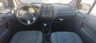 Ford Tourneo AVERIADA