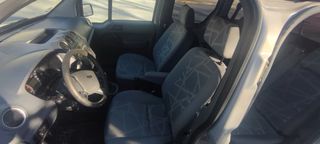 Ford Tourneo AVERIADA