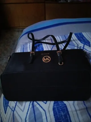 Bolso marca mikael kors