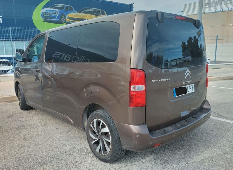Citroën SpaceTourer Business 180 Diesel Automática - foto 1