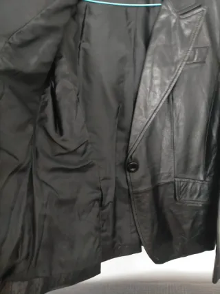 Chaqueta cuero 100% Zara mujer