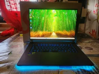 Portátil ASUS ROG STRIX G Negro