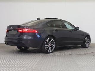 Jaguar XF 2021