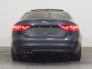 Jaguar XF 2021
