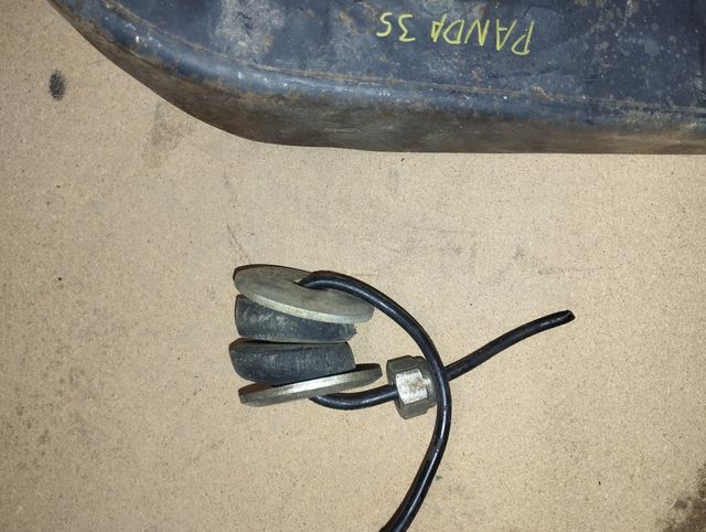 Soporte tirante de suspensión Seat Panda 35