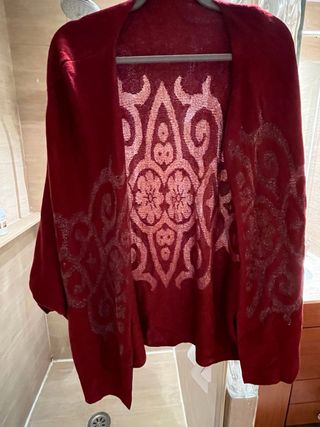 Rebecon burdeos con hilo de plata